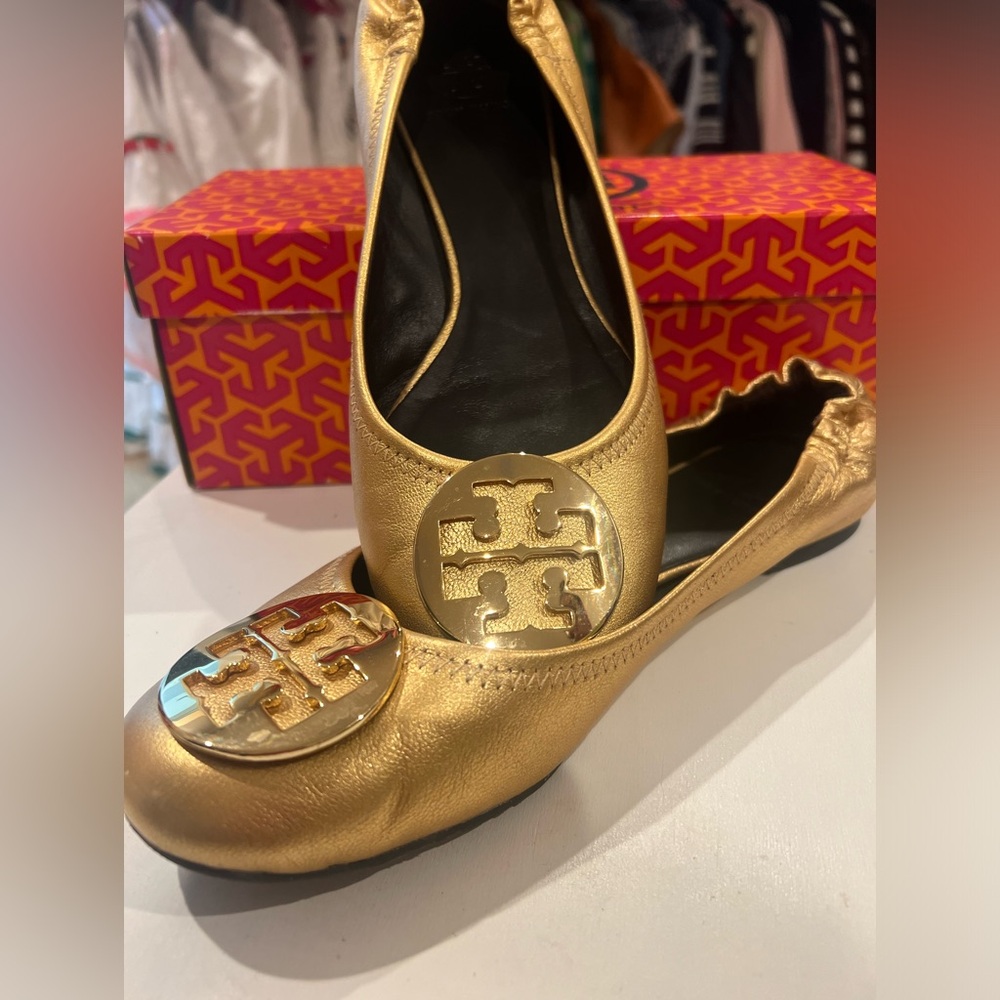 Tory Burch Gold Reva, Size 10